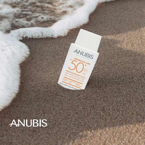 امولسیون ضد آفتاب +SPF 50 آنوبیس